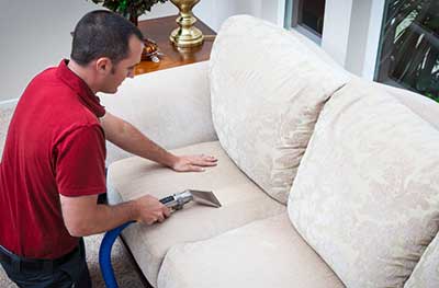 Sofa-Cleaning